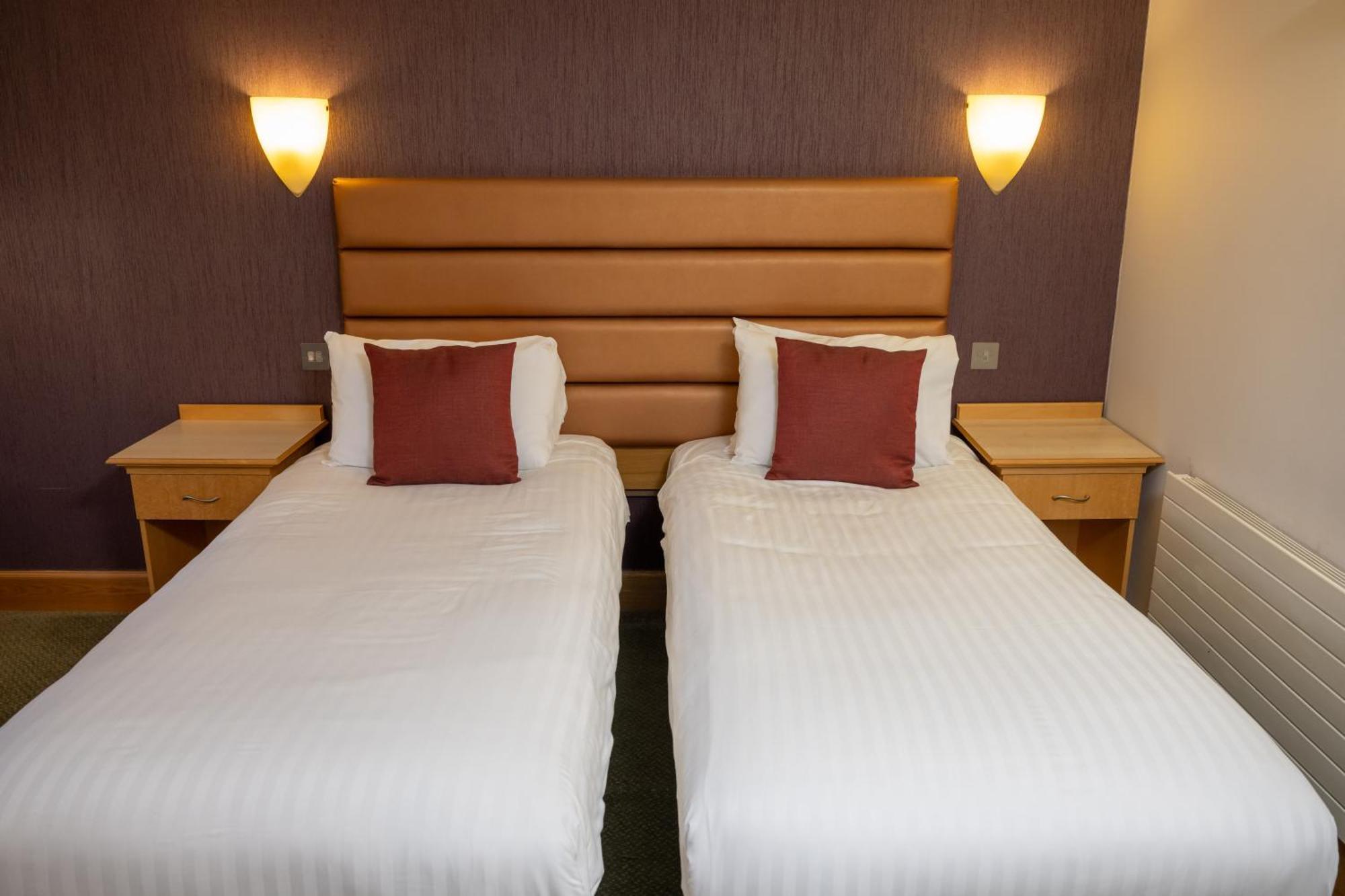 Hellidon Lakes Hotel Daventry Zewnętrze zdjęcie